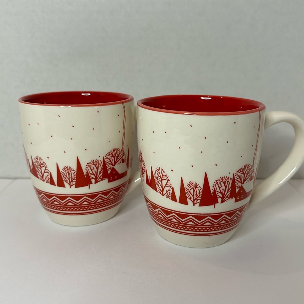 Harry & David Winter Holiday Ceramic Mugs Red and White Village Country Scene